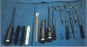 Bộ dụng cụ phẫu thuật