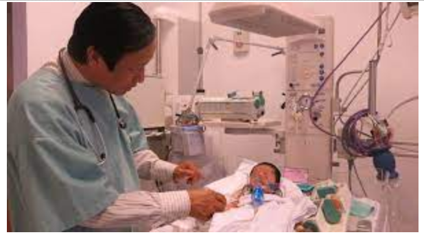 Chăm sóc trẻ sơ sinh thở máy